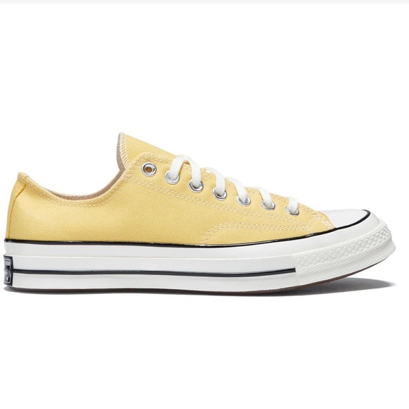 Converse | Unisex Light Yellow Low-Top Lace Up Classic All Star Sneakers, M5 W8 - Picture 1 of 16